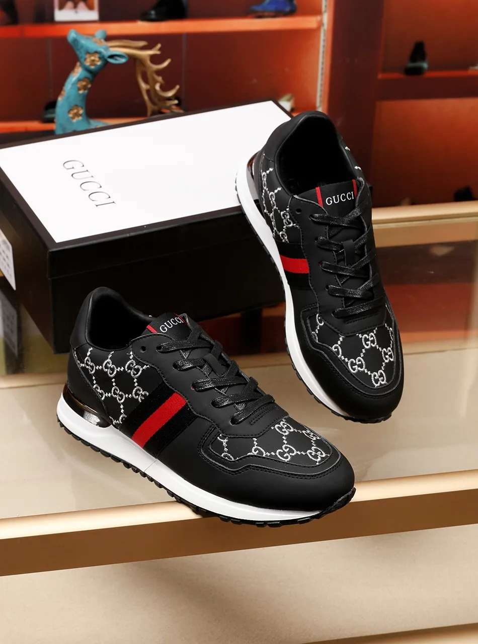 Factory price: 400💰 (GUCCI) The latest summer model from the official website🎁🎁casual and fashionable men's shoes👟, hot style💥The version is simple and elegant, exclusive for trendy men, the upper is made of calfskin electric embroidery pattern ➕The inner lining is made of sheepskin, soft and comfortable, black and white two-color optional, code number: 38-44, customized 45